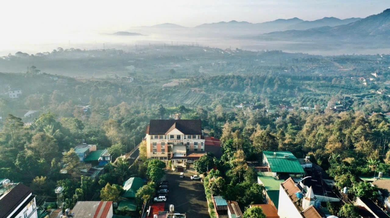 Memories Hotel Bảo Lộc Eksteriør billede